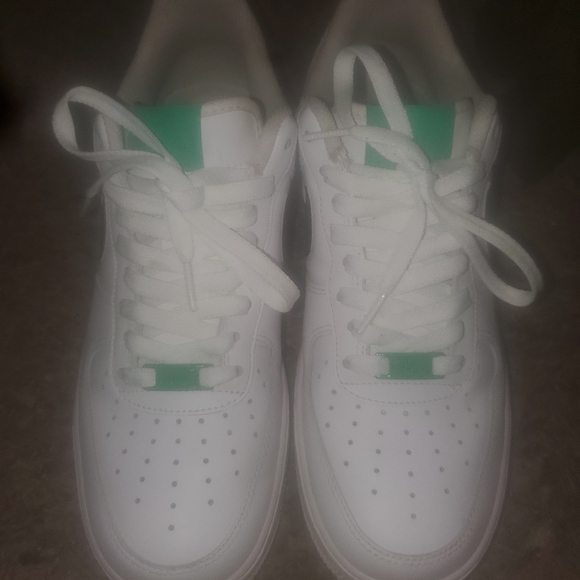 Custom AF1s. - Picture 2 of 7